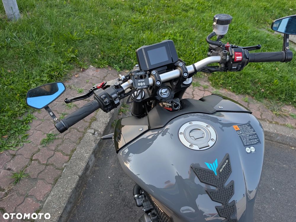 Yamaha MT - 3