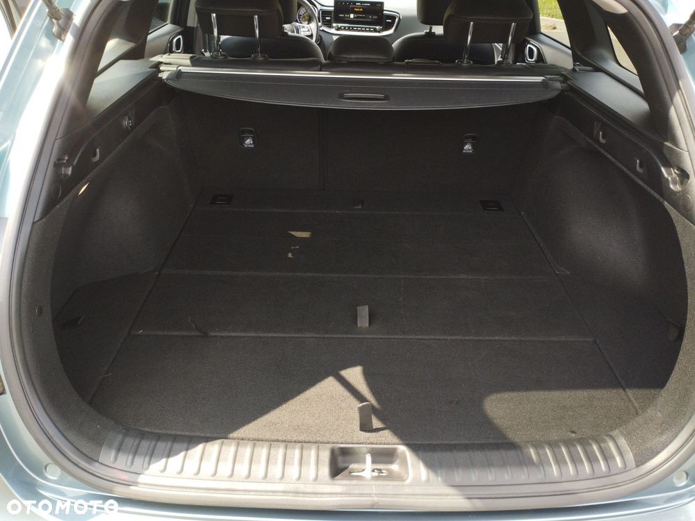 Kia Ceed 1.5 T-GDI Tribute - 17