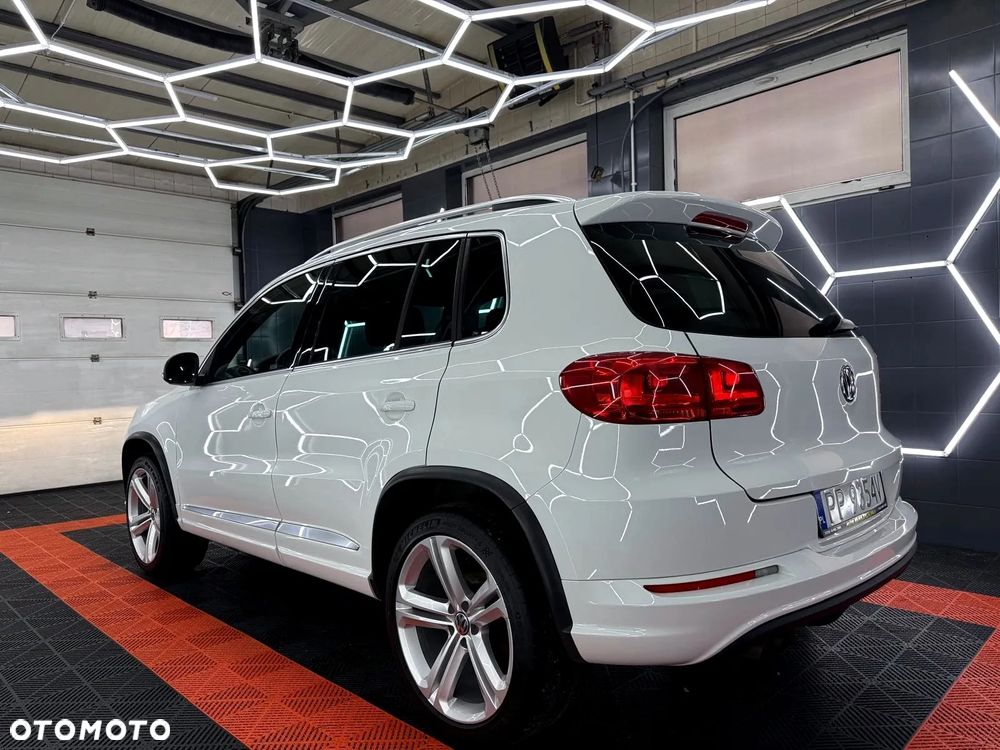 Volkswagen Tiguan 1.4 TSI 4Mot Perfectline R-Style - 9