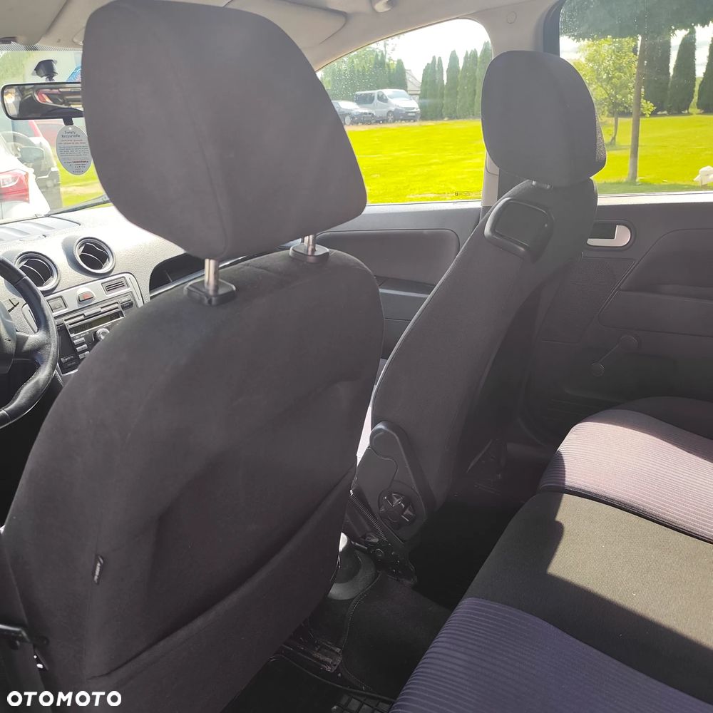 Ford Fusion 1.4 TDCI + - 8