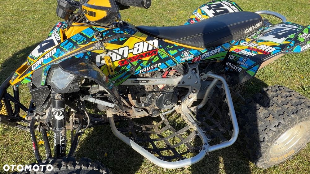 Can-Am DS - 12