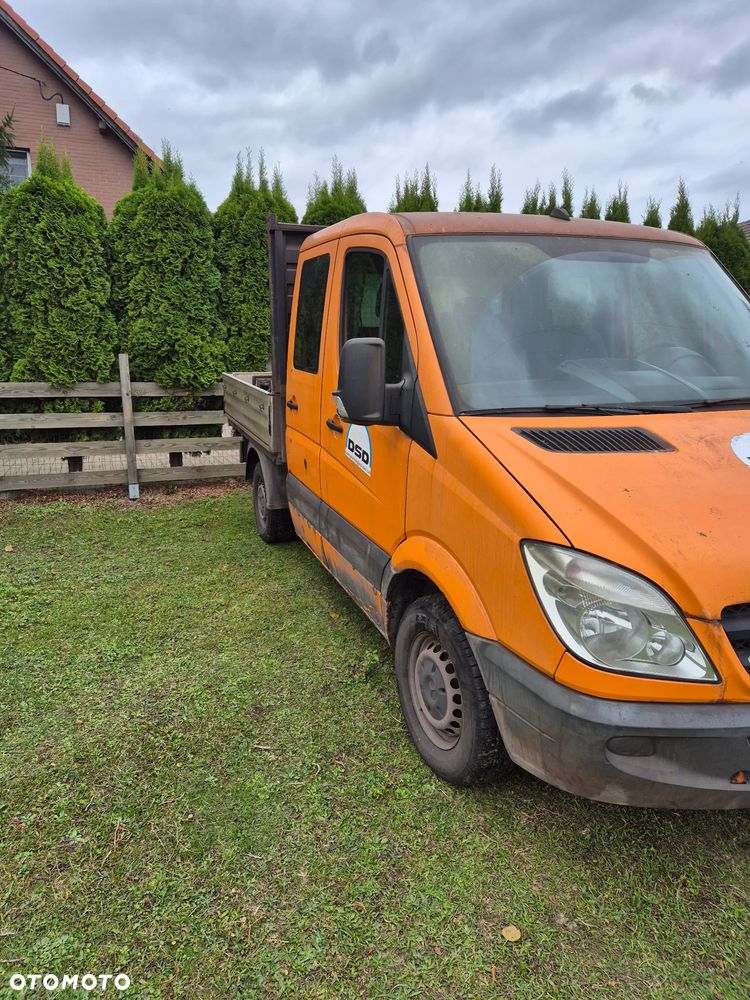 Mercedes-Benz Sprinter - 2