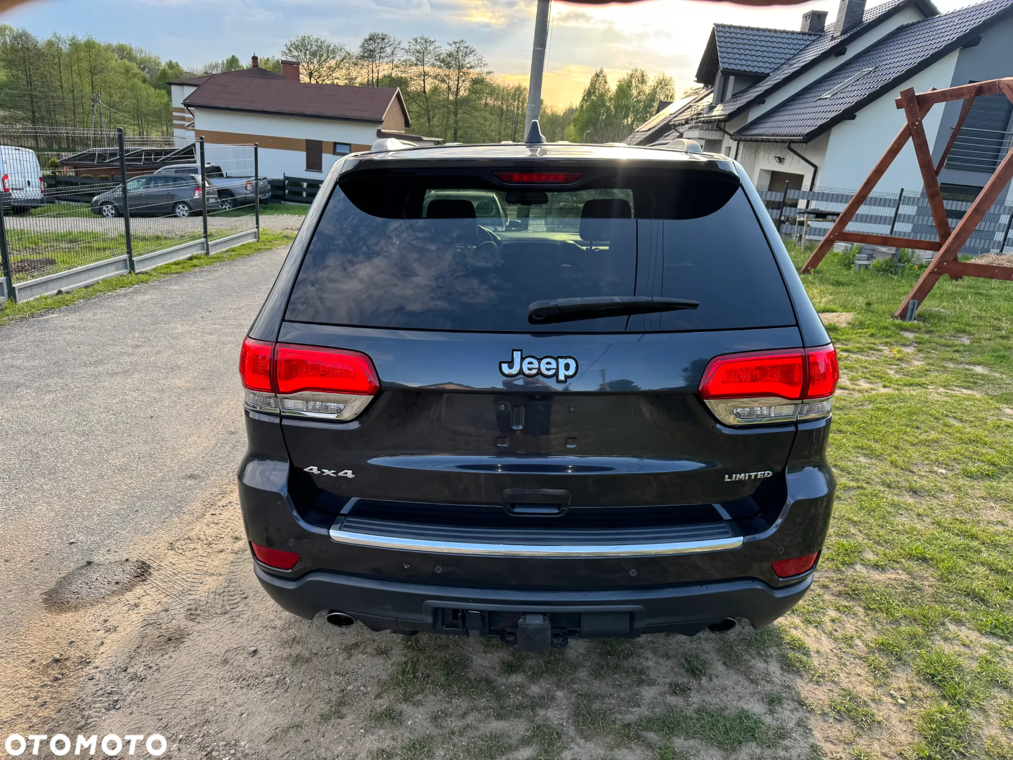 Jeep Grand Cherokee - 4