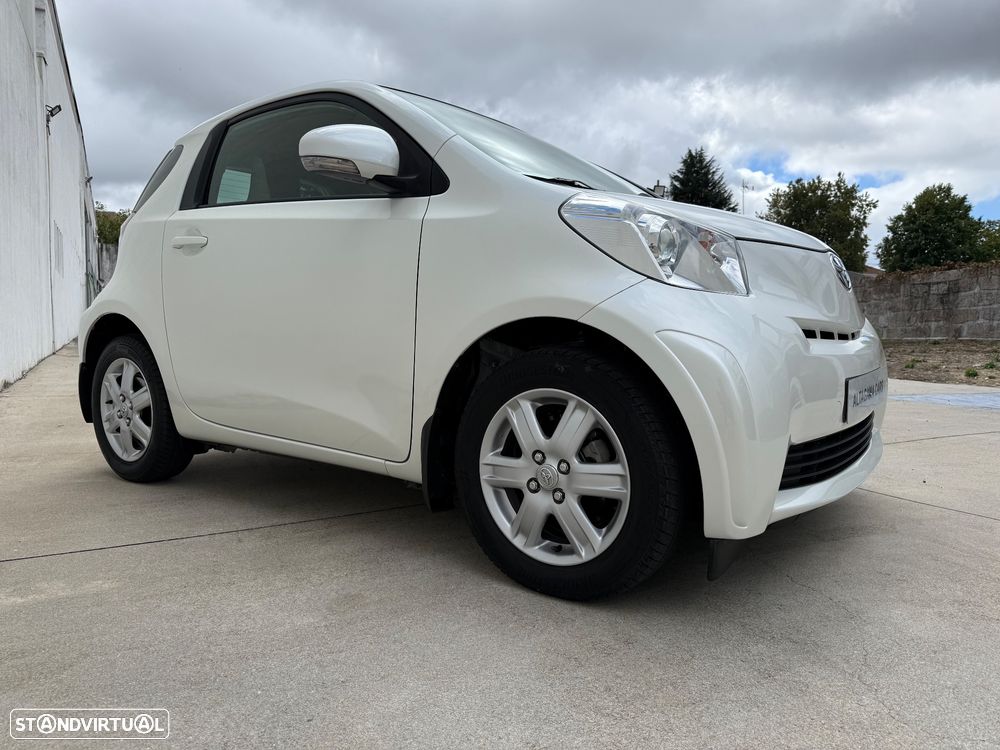Toyota iQ 1.4 D-4D 2 EP - 3
