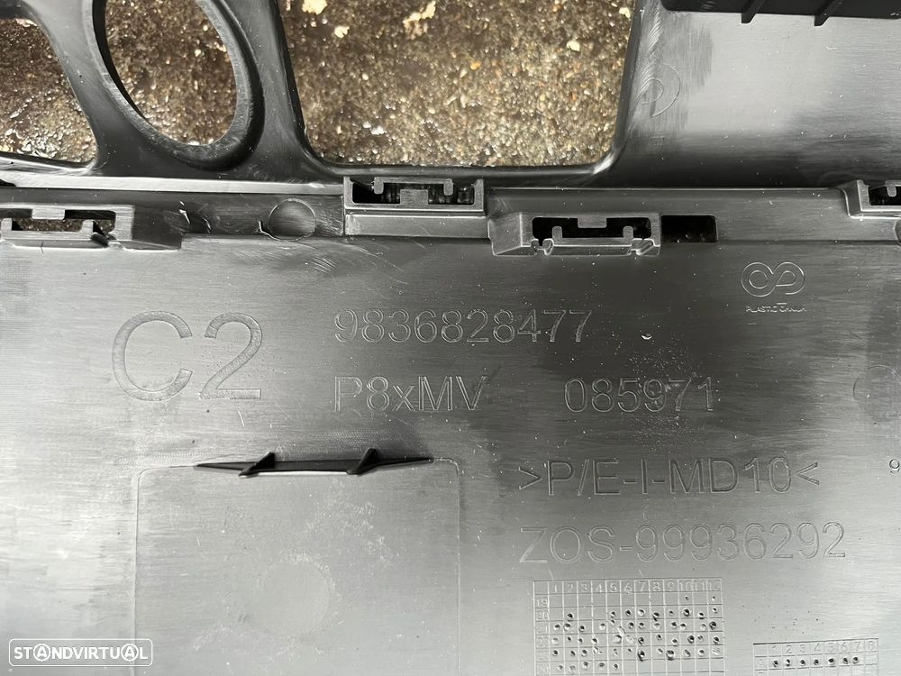 Peugeot 3008 5008 II Lift - PLASTICO GRELHA PARA CHOQUES FRENTE - G169 - 6