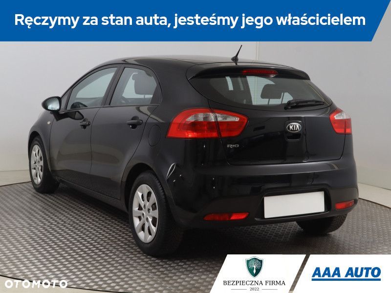 Kia Rio - 6
