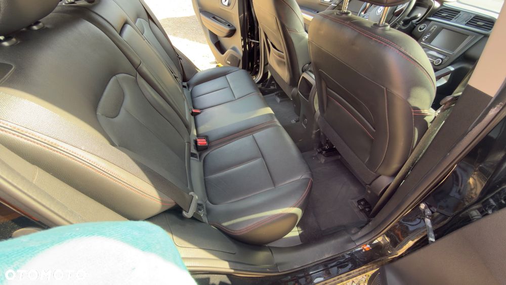 Renault Kadjar 1.6 Energy TCe Bose - 11