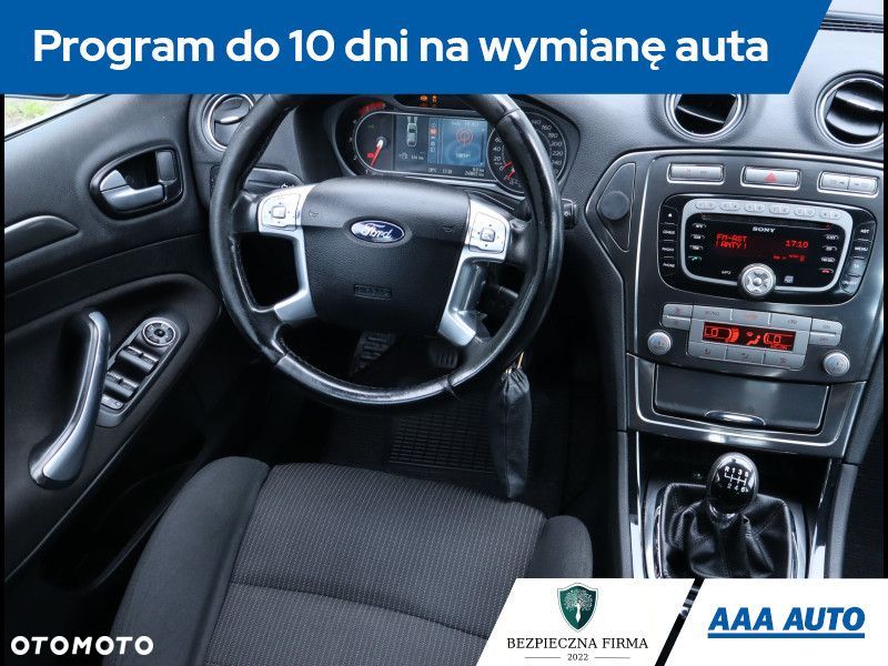 Ford Mondeo - 8