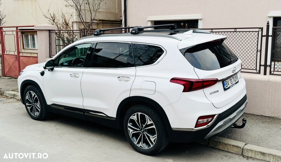 Hyundai Santa Fe 2.2 CRDi 4WD 8AT Luxury - 6