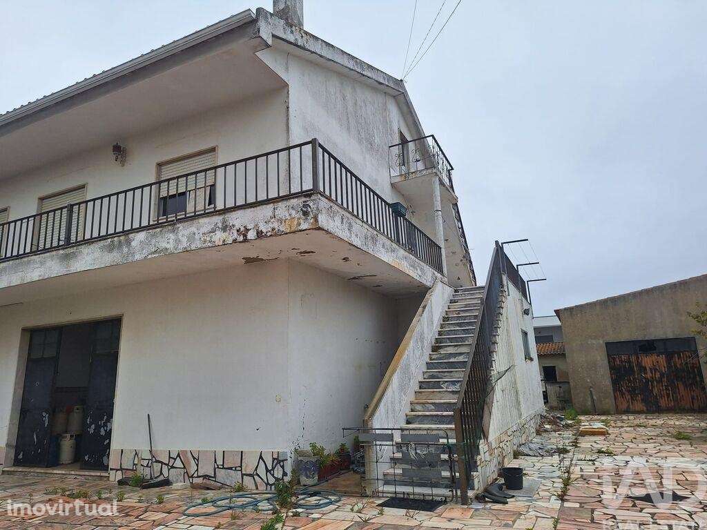 Casa / Villa T6 em Fernão Ferro - Grande imagem: 3/23