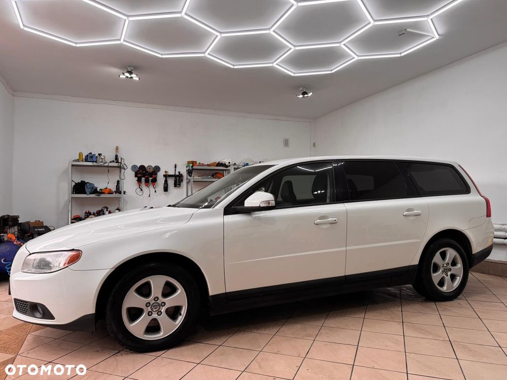 Volvo V70 - 10