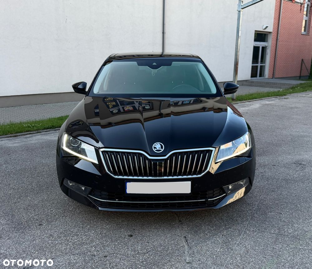 Skoda Superb 2.0 TDI L&K DSG - 12