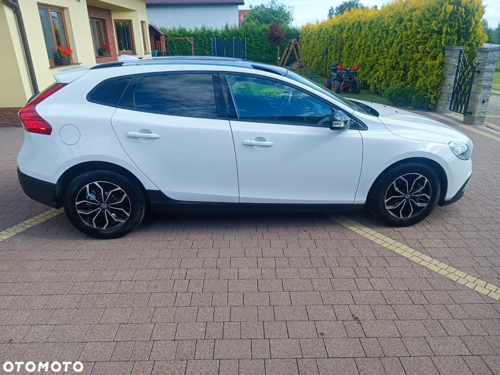 Volvo V40 Cross Country D2 - 12