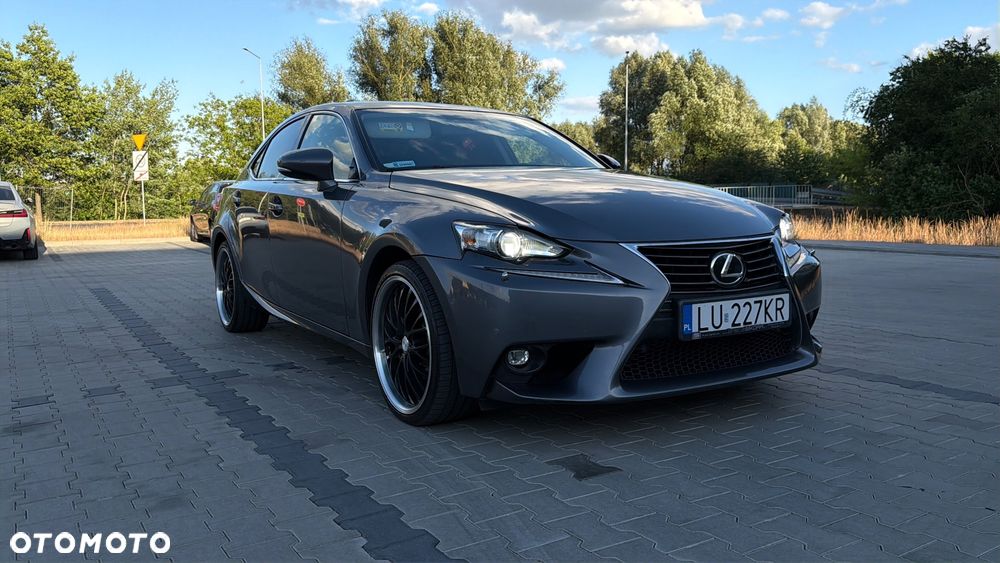 Lexus IS 250 Prestige - 3