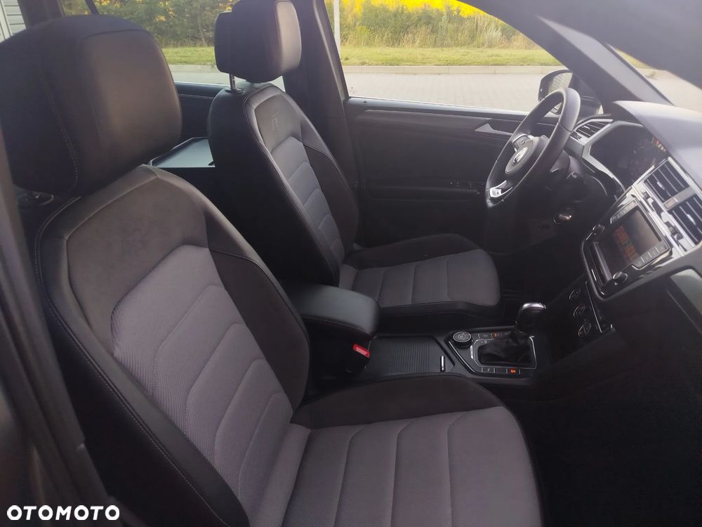 Volkswagen Tiguan 2.0 TDI SCR 4Motion DSG IQ.DRIVE - 20