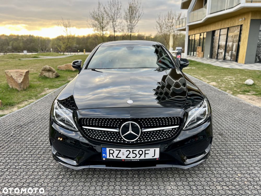 Mercedes-Benz Klasa C AMG 43 4-Matic - 4