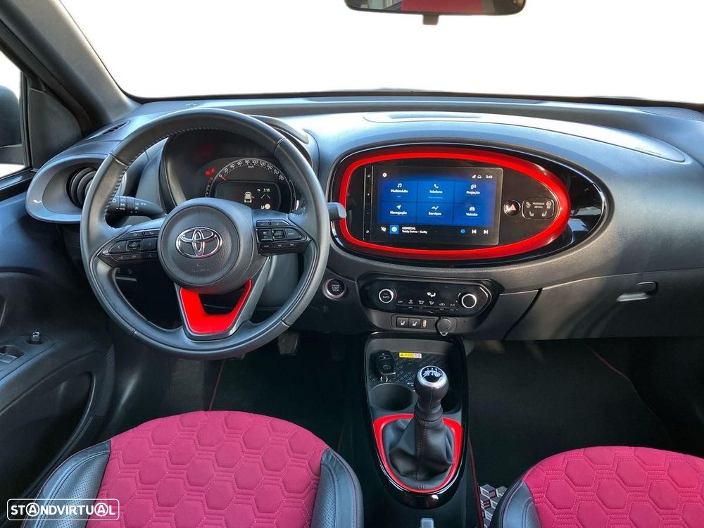 Toyota Aygo X 1.0 Undercover - 8