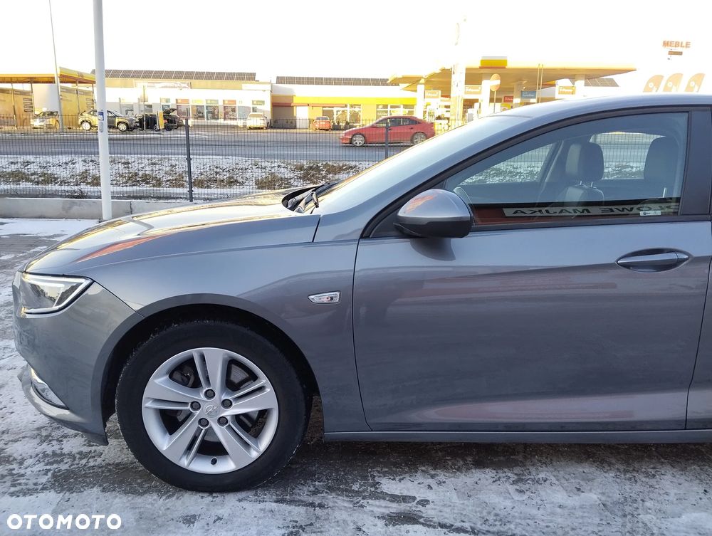 Opel Insignia - 19