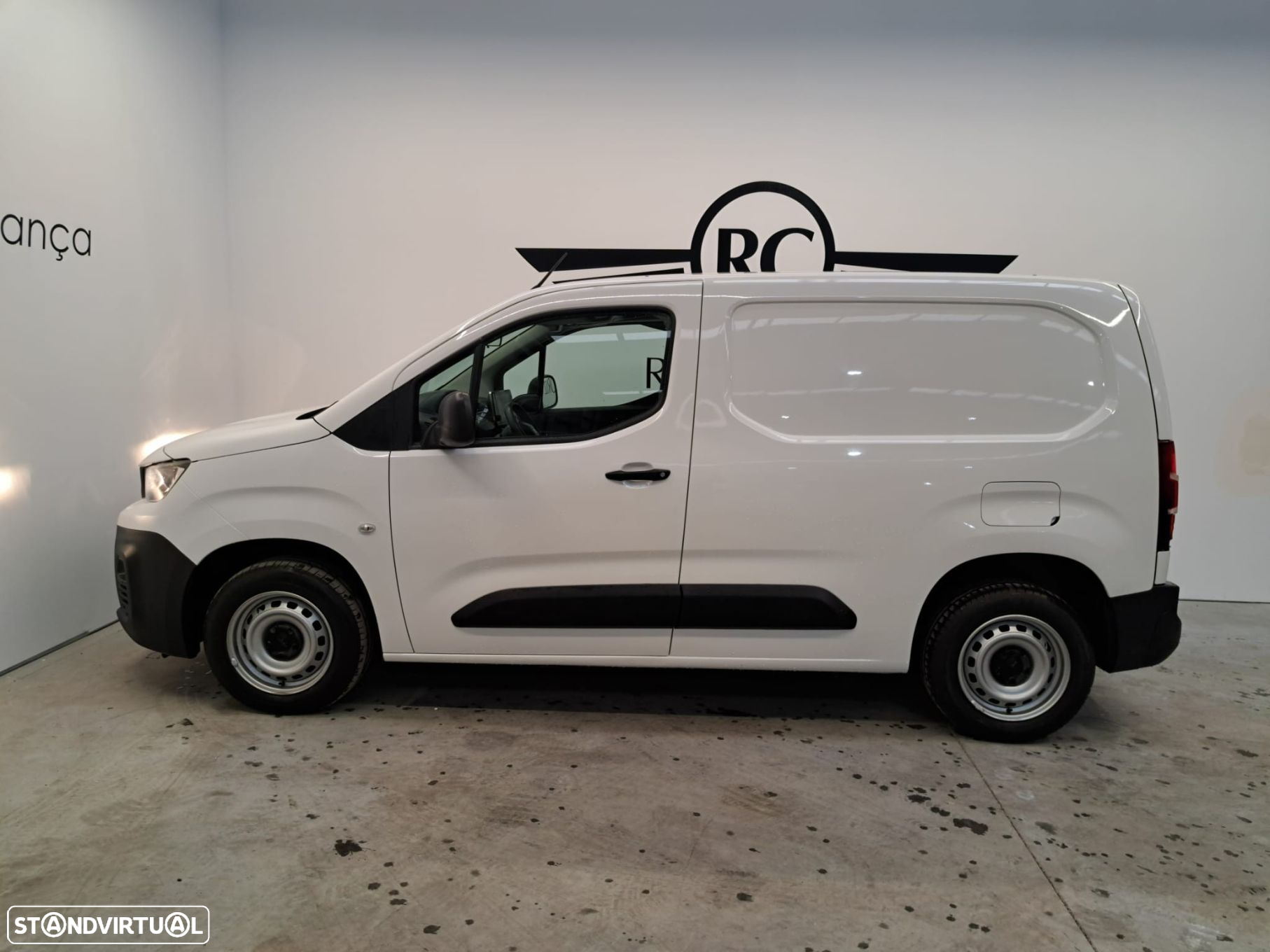 Peugeot Partner 1.5 BlueHDi Pro Standard - 11