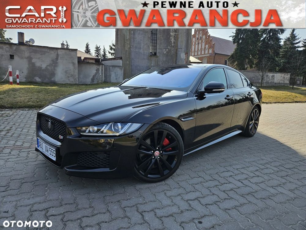 Jaguar XE - 2