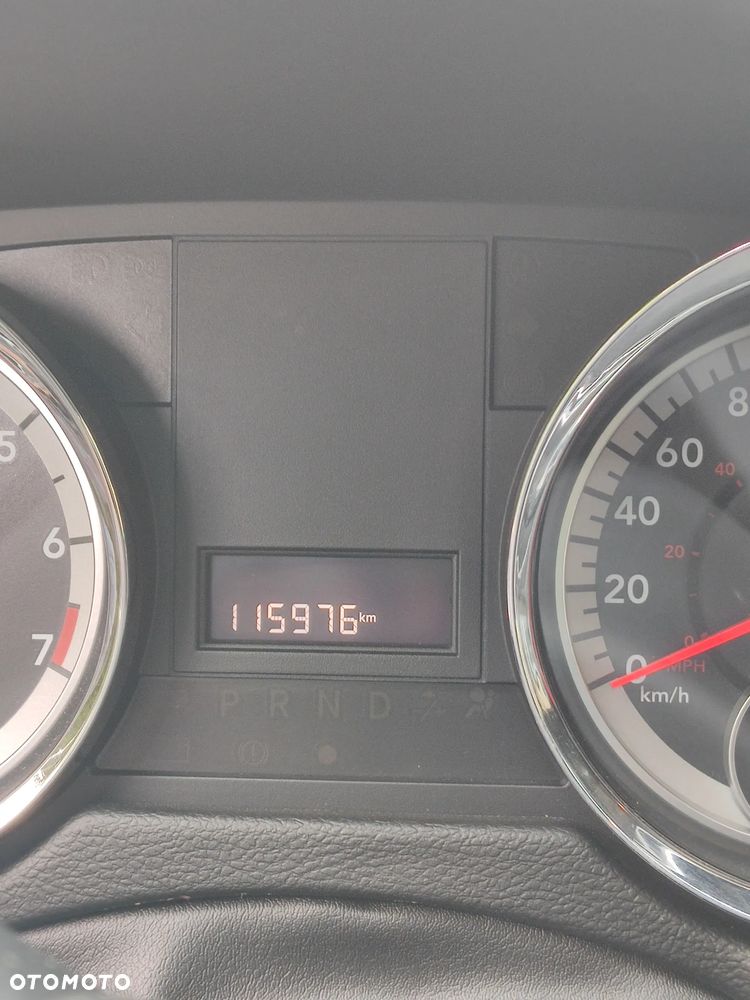 Dodge Caravan - 7