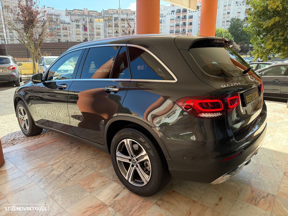 Mercedes-Benz GLC 220 d 4Matic - 11