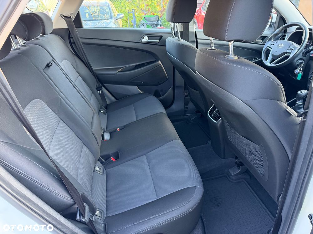 Hyundai Tucson blue 1.6 CRDi 2WD Style - 25