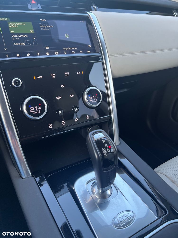 Land Rover Discovery Sport 2.0 P200 mHEV S - 19