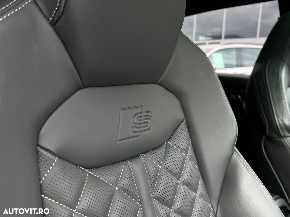 Audi Q8 3.0 55 TFSI quattro Tiptronic MHEV - 17