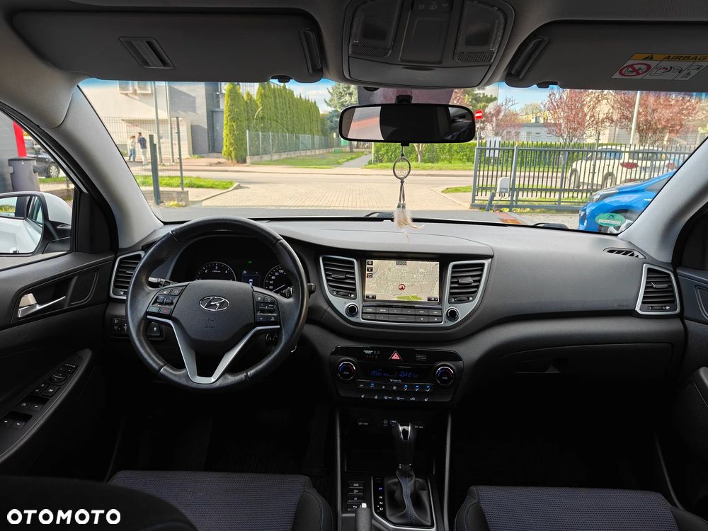 Hyundai Tucson blue 1.7 CRDi 2WD DCT Premium - 9