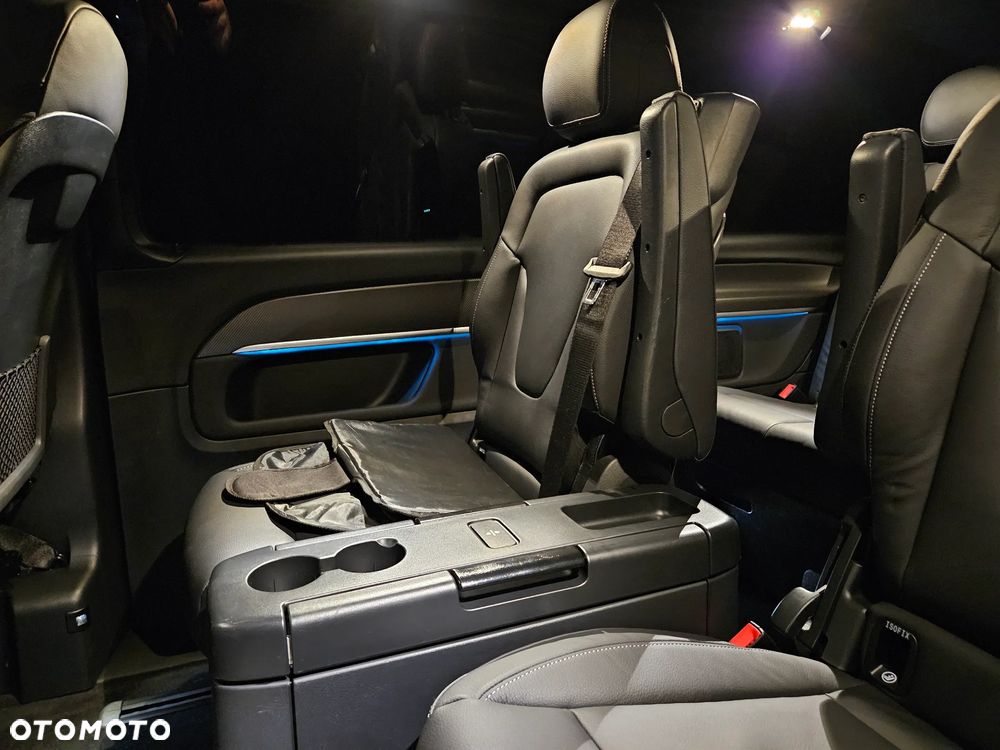 Mercedes-Benz Klasa V 250 d 4-Matic Avantgarde 9G-Tronic (d³ugi) - 39