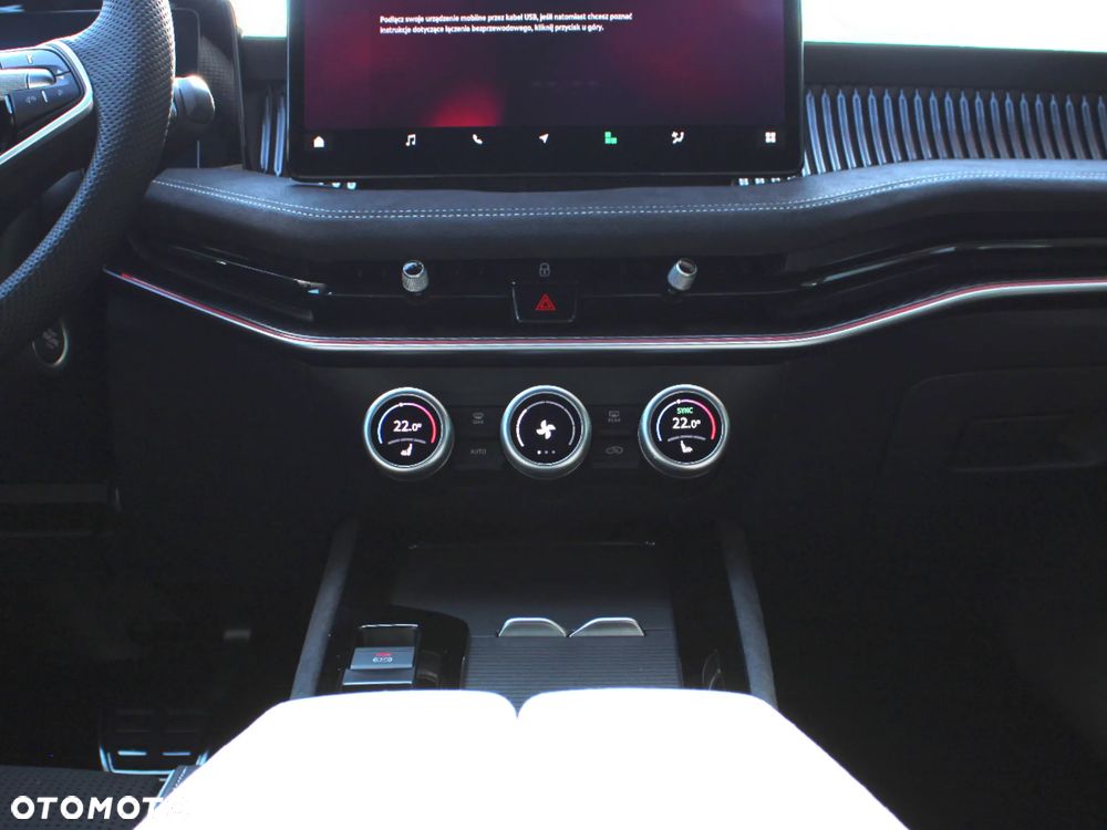 Skoda Superb 2.0 TDI 4x4 DSG SportLine - 18