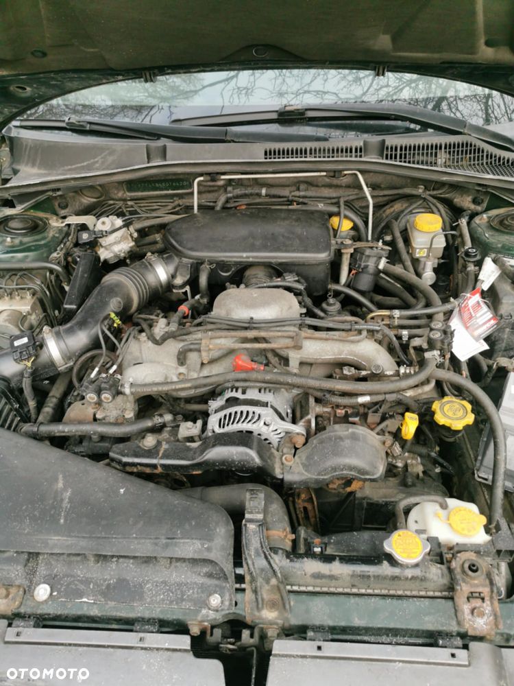 Subaru Legacy - 8