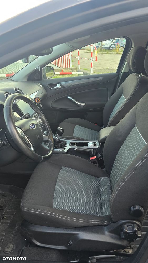 Ford Mondeo 2.0 TDCi Titanium - 6