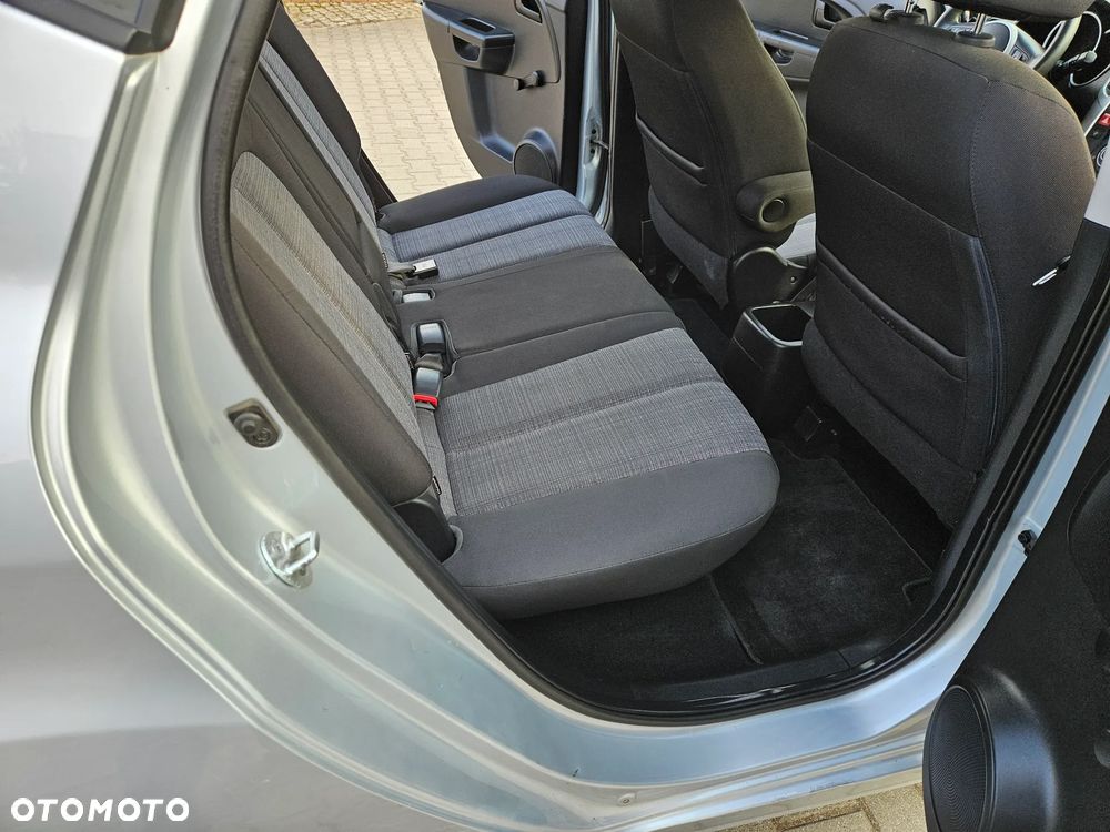 Kia Venga 1.6 CVVT Vision - 13