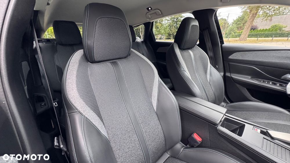 Peugeot 308 BlueHDi 130 EAT8 Allure - 34