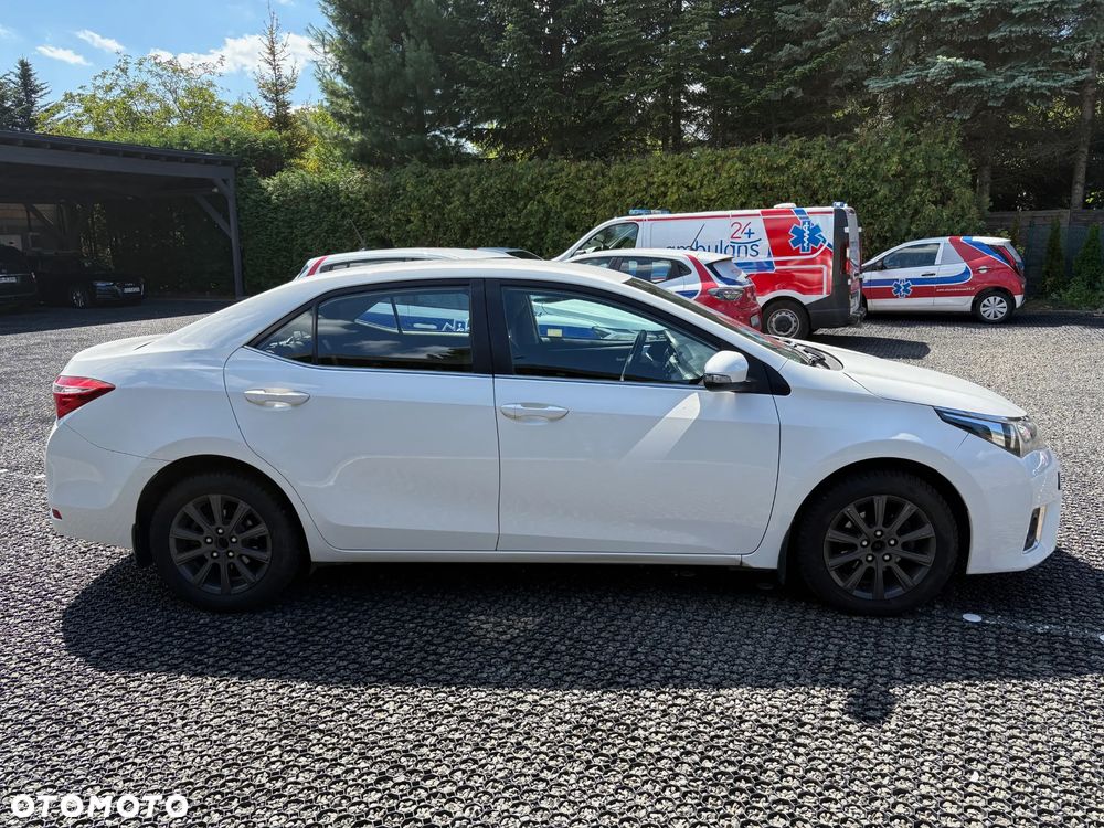 Toyota Corolla - 6
