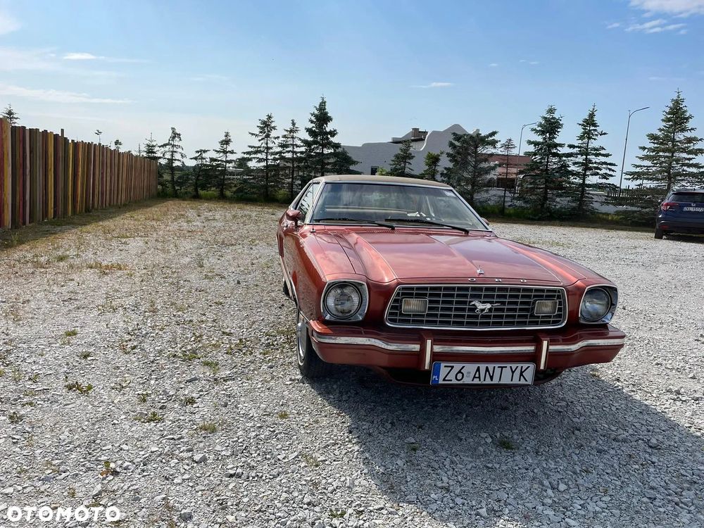 Ford Mustang - 6