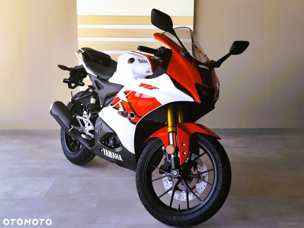 Yamaha YZF - 2
