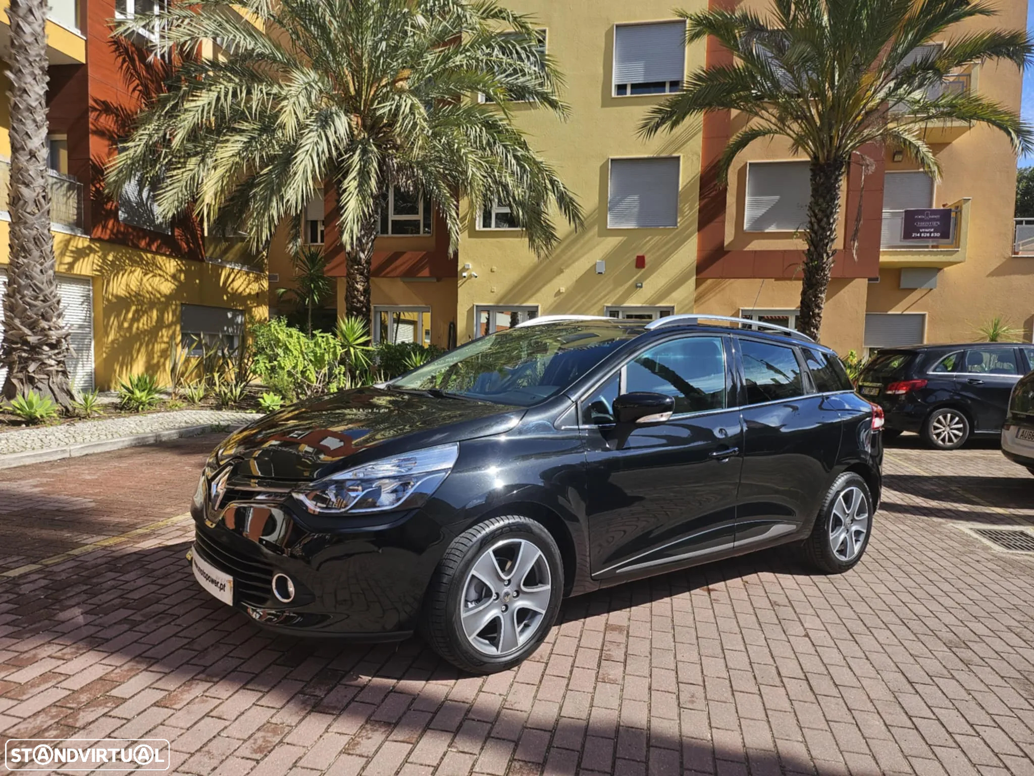 Renault Clio Sport Tourer dCi 90 Limited - 10