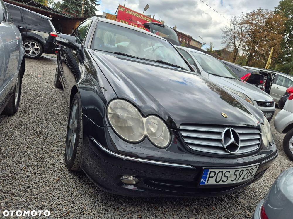 Mercedes-Benz CLK - 24