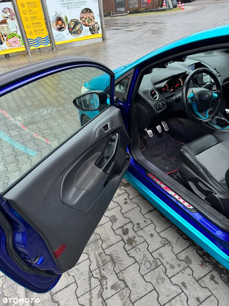 Ford Fiesta 1.6 EcoBoost ST - 20