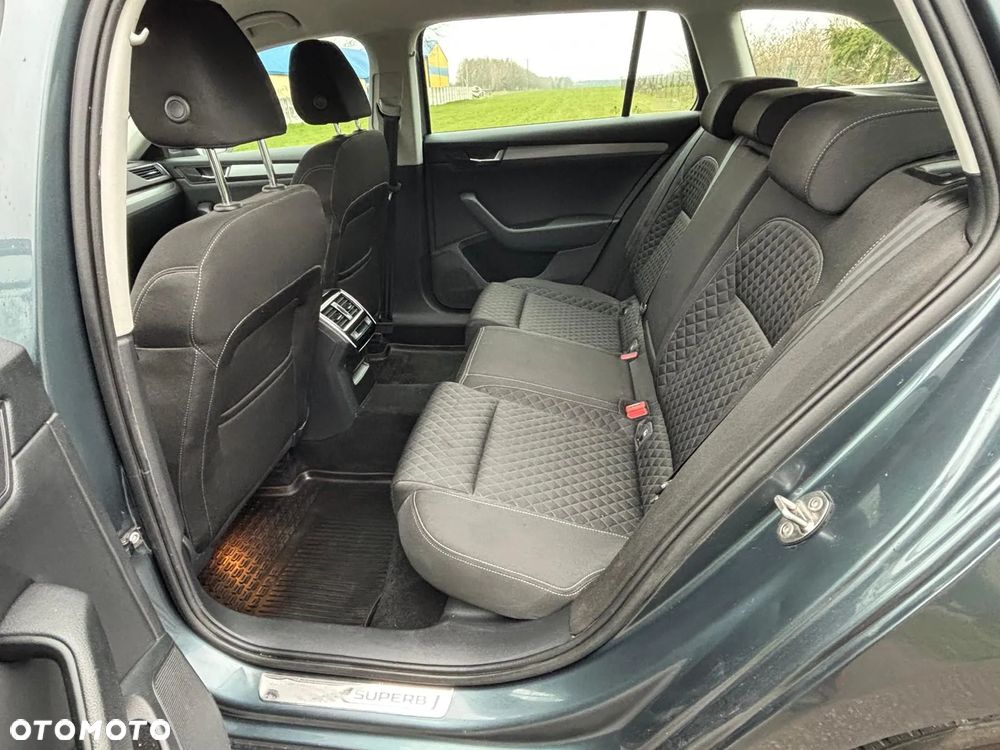 Skoda Superb 2.0 TDI Style - 13