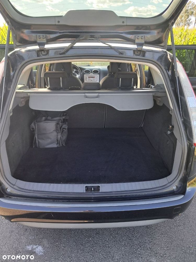 Ford Focus - 13