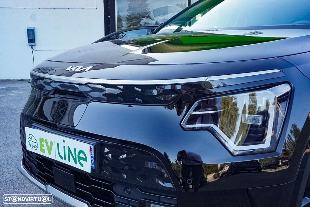 Kia Niro EV 64kWh Drive - 9