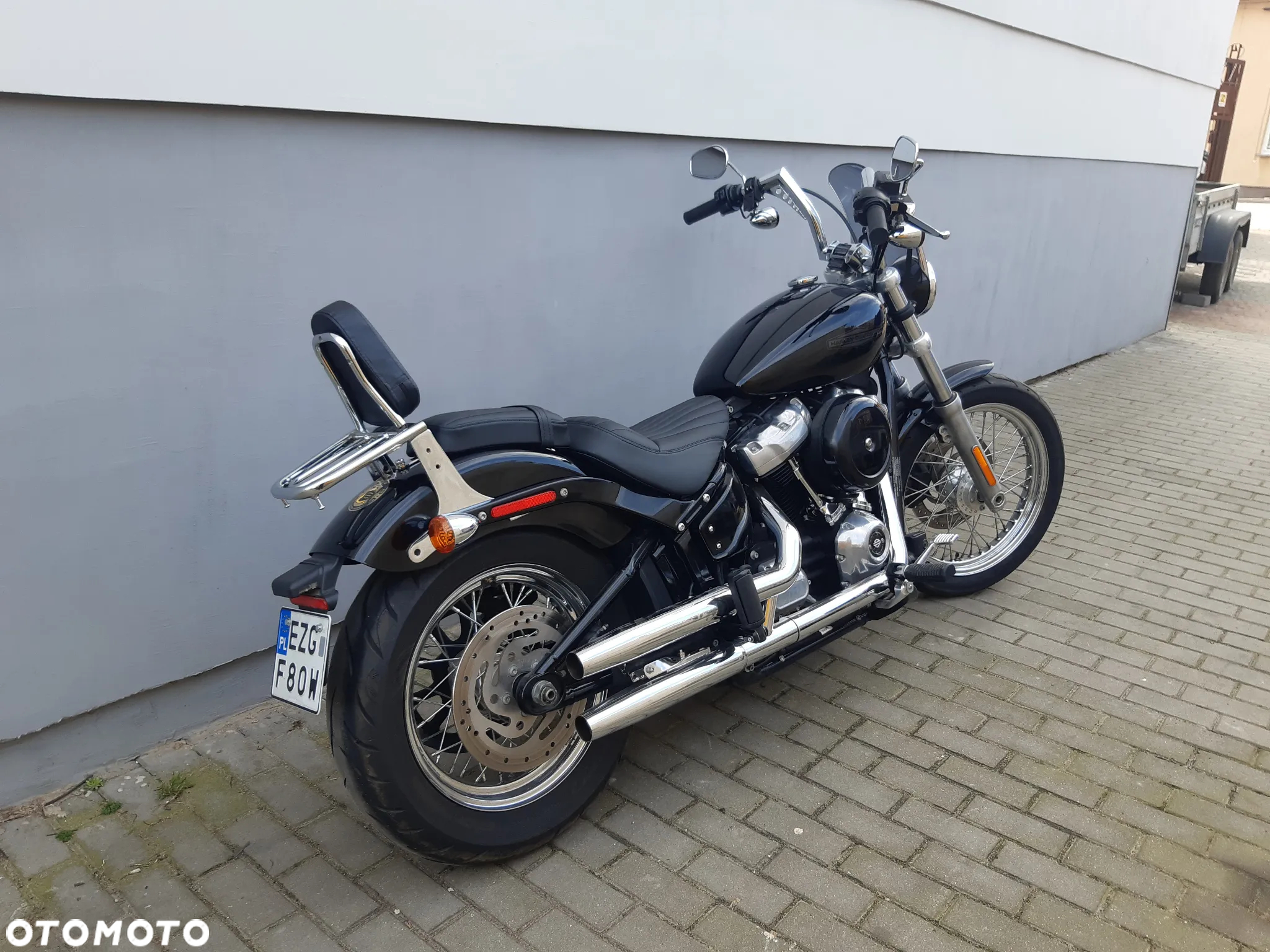 Harley-Davidson Softail Standard - 4