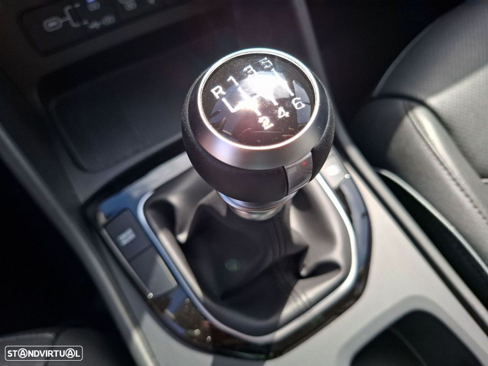Hyundai Tucson 1.6 T-GDi Vanguard - 16