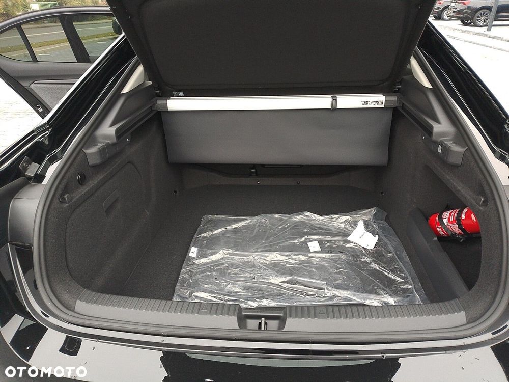 Skoda Superb 2.0 TDI SCR Selection DSG - 18