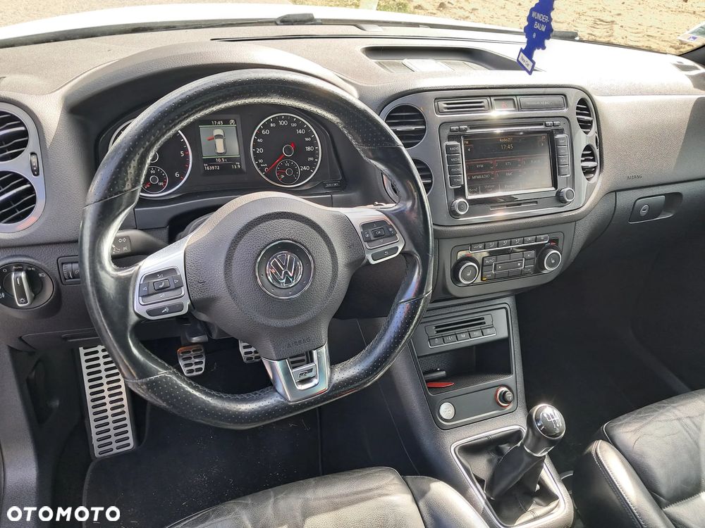 Volkswagen Tiguan - 10