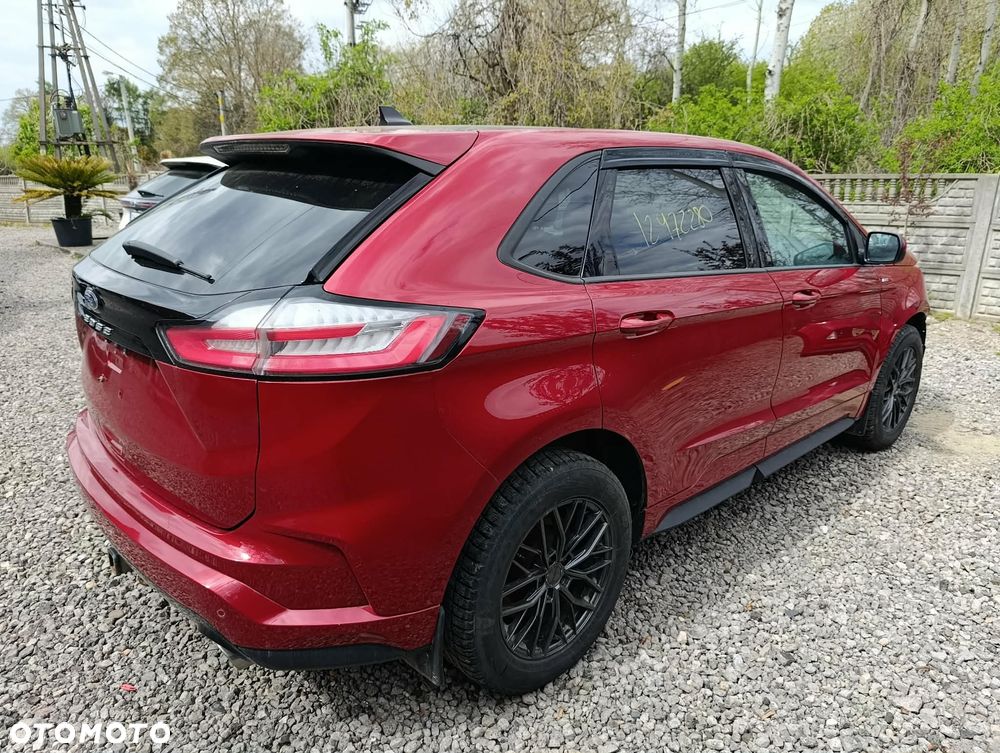Ford Edge - 3